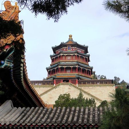Nostalgia Hotel Beijing Guozijian Ghost Street - Near Beijing Lama Temple, Beihai Park, Jingshan Park, Drum Tower, Houhai Bar Street, Tian'Anmen Square, Located In Beijing Traditional Hutongs, 5 Minutes Away From Beixinqiao Metro Station Екстер'єр фото