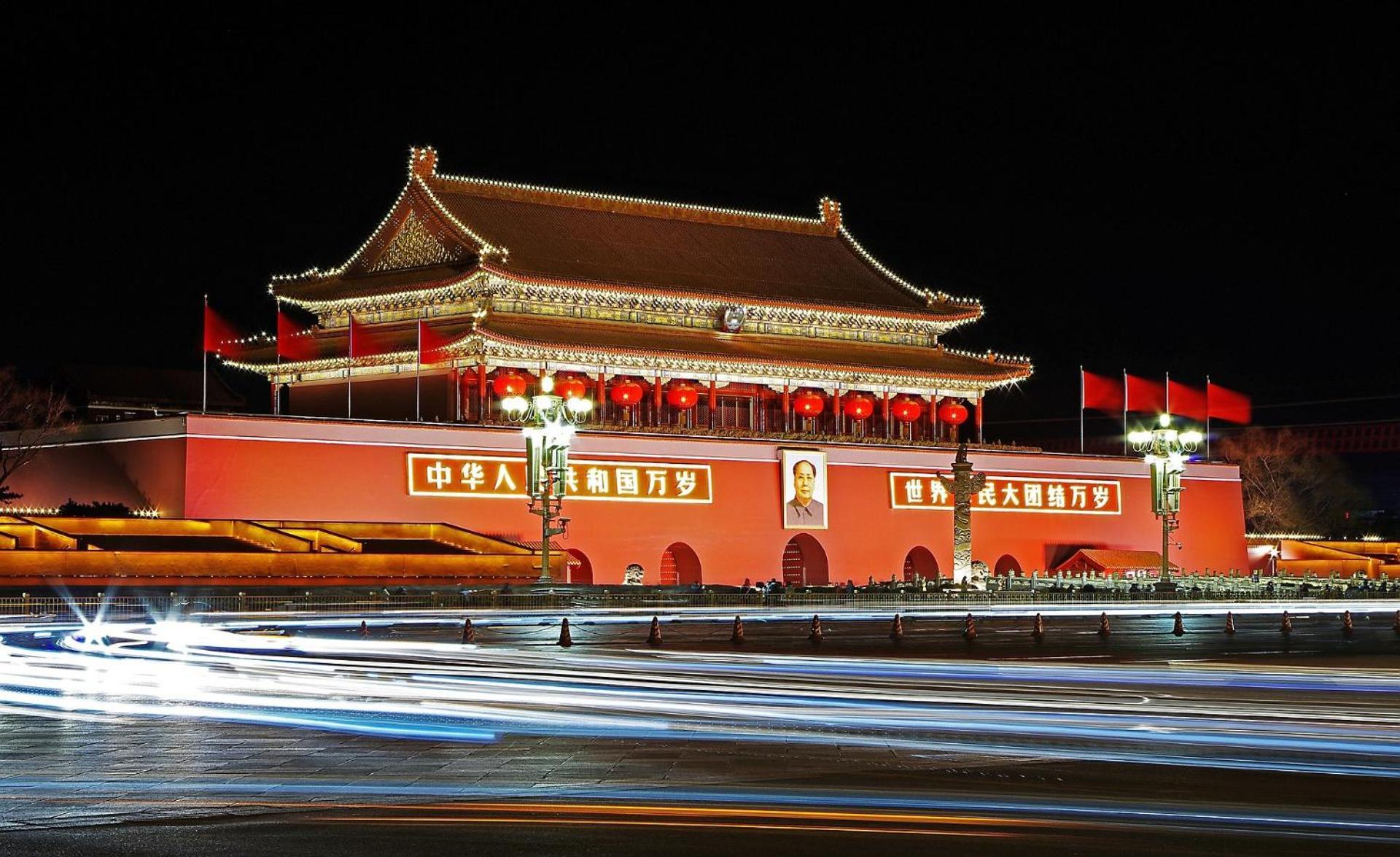 Nostalgia Hotel Beijing Guozijian Ghost Street - Near Beijing Lama Temple, Beihai Park, Jingshan Park, Drum Tower, Houhai Bar Street, Tian'Anmen Square, Located In Beijing Traditional Hutongs, 5 Minutes Away From Beixinqiao Metro Station Екстер'єр фото