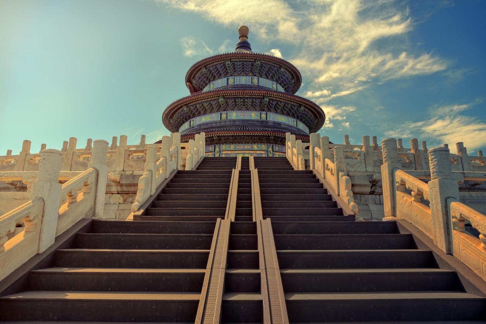 Nostalgia Hotel Beijing Guozijian Ghost Street - Near Beijing Lama Temple, Beihai Park, Jingshan Park, Drum Tower, Houhai Bar Street, Tian'Anmen Square, Located In Beijing Traditional Hutongs, 5 Minutes Away From Beixinqiao Metro Station Екстер'єр фото